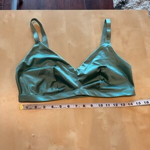Auden Bralette XL NWOT Green